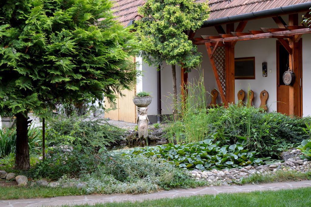 Violetta Vendégház Eger Exterior foto